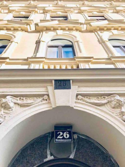 Vienna Luxury New Apartment Center -2. Bezirk Exterior photo